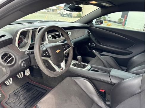 Used 2015 Chevrolet Camaro Z/28 image 16
