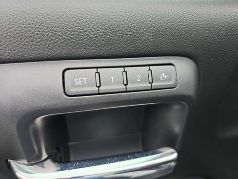 Certified 2018 GMC Sierra 3500 SLT image 29