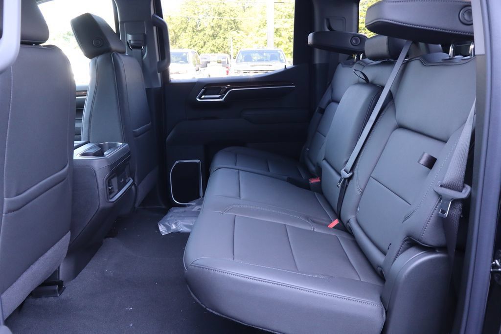New 2026 Chevrolet Silverado 1500 RST w/ RST All Star Premium Package AWD/4WD image 15