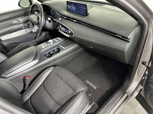 Used 2022 Genesis GV70 2.5T w/ Sport Prestige Package AWD/4WD image 27
