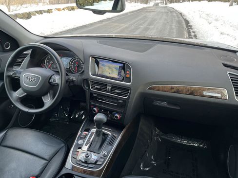 Used 2017 Audi Q5 2.0T Premium Plus w/ Technology Package image 37