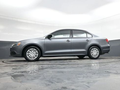 Used 2014 Volkswagen Jetta S image 34