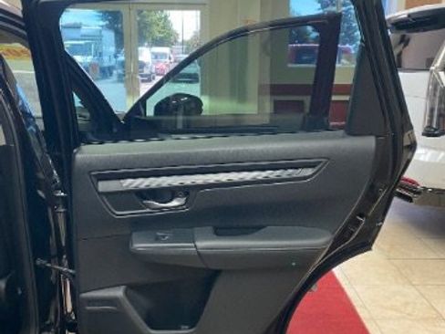 Used 2023 Honda CR-V EX image 12