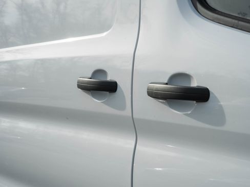 New 2026 Ford Transit 250 148 Medium Roof image 13