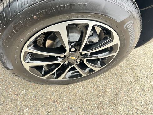 Used 2025 Chevrolet TrailBlazer LT image 30