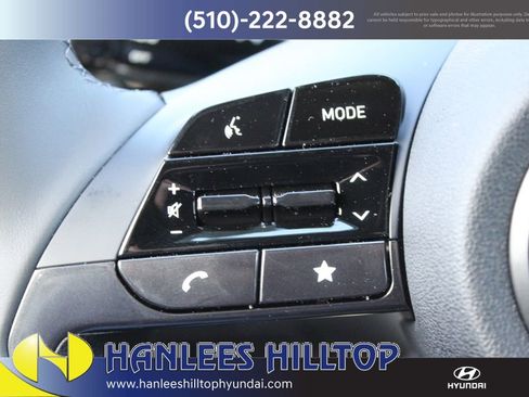 New 2025 Hyundai Elantra SEL image 29