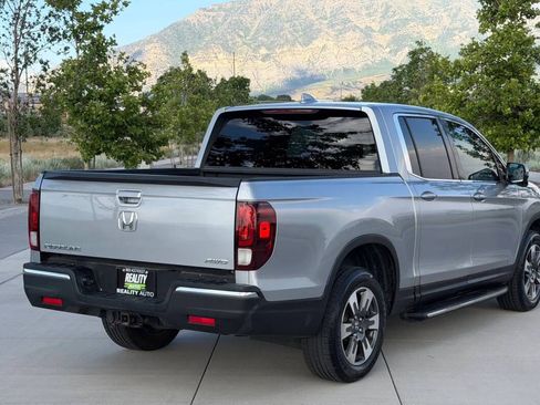 Used 2017 Honda Ridgeline RTL-T image 6