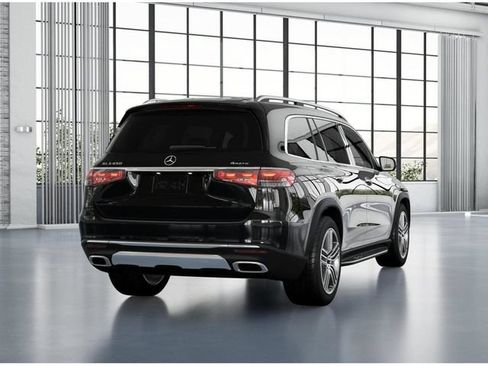 Certified 2026 Mercedes-Benz GLS 450 4MATIC image 23