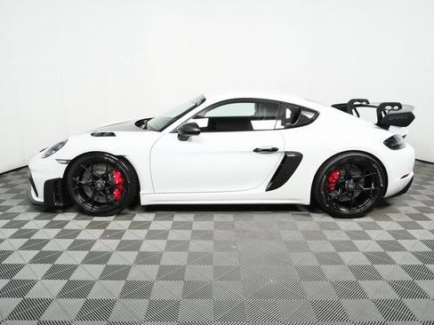 Certified 2025 Porsche 718 Cayman GT4 RS RWD image 2