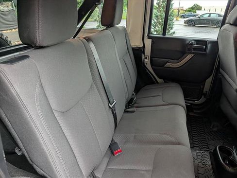 Used 2017 Jeep Wrangler Unlimited Sport AWD/4WD image 19