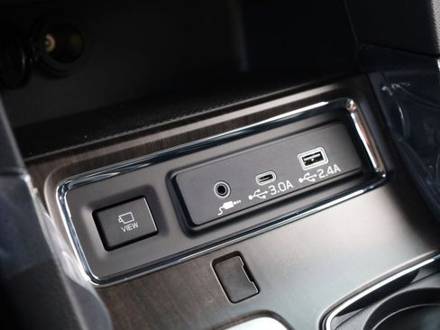 New 2026 Subaru Ascent Touring AWD/4WD image 17