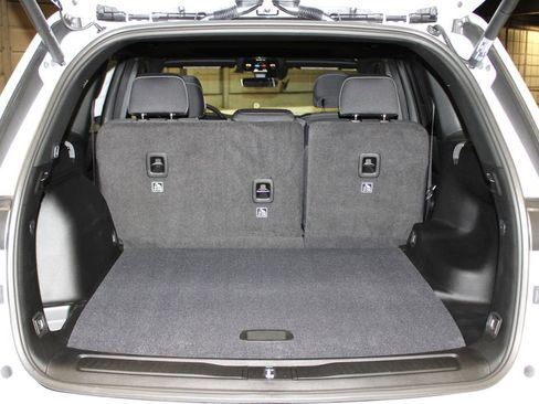 New 2025 Jeep Grand Cherokee Laredo X w/ Luxury Tech Group I image 34