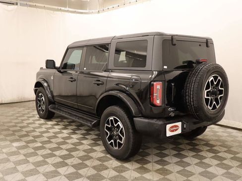 Used 2025 Ford Bronco Outer Banks AWD/4WD image 3