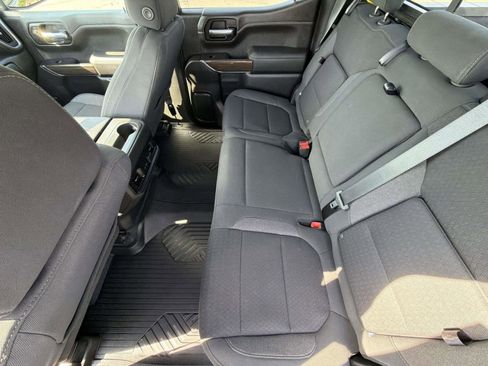 Certified 2021 Chevrolet Silverado 1500 LT Trail Boss w/ Convenience Package II AWD/4WD image 4