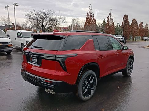 New 2026 Chevrolet Traverse RS image 11