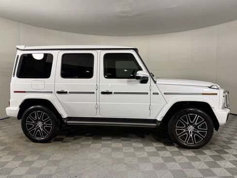Used 2025 Mercedes-Benz G 550 image 6