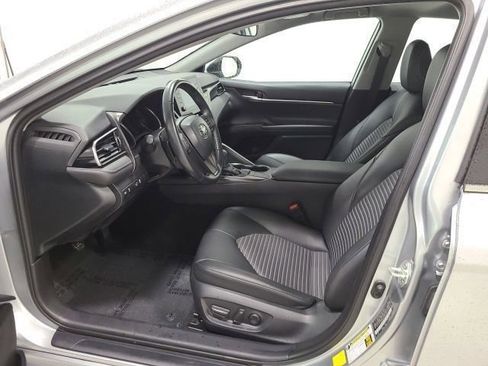 Used 2024 Toyota Camry SE FWD image 18