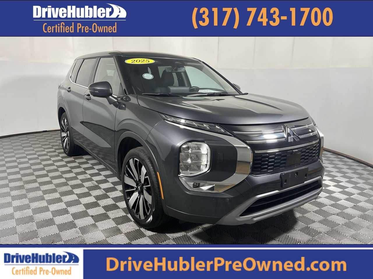 Used 2025 Mitsubishi Outlander SE AWD/4WD image 1