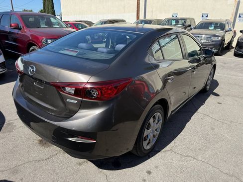 Used 2014 MAZDA MAZDA3 i Sport image 13