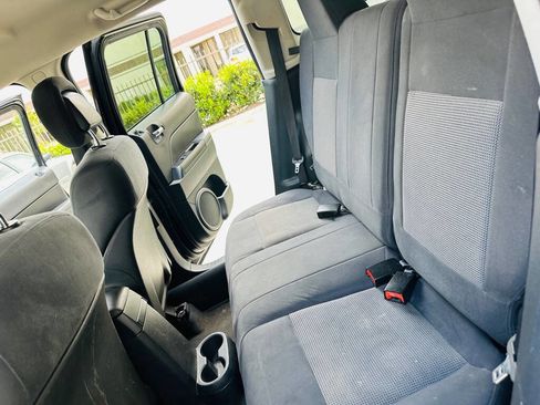 Used 2011 Jeep Patriot Latitude image 16