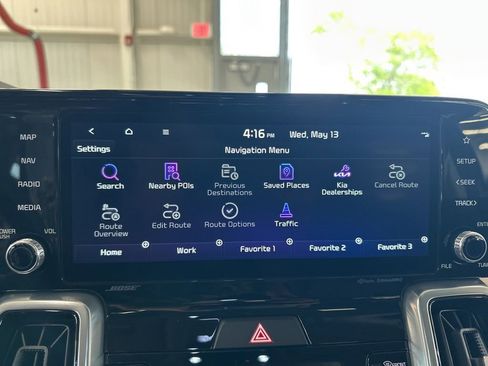 Certified 2023 Kia Sorento SX Prestige AWD/4WD image 18