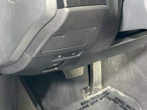 Used 2025 Lexus ES 350 w/ Premium Package FWD image 10