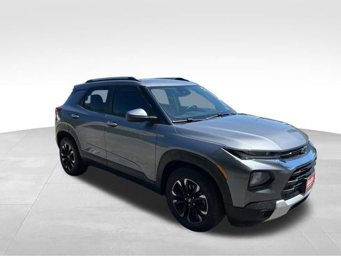 Used 2022 Chevrolet TrailBlazer LT FWD image 6