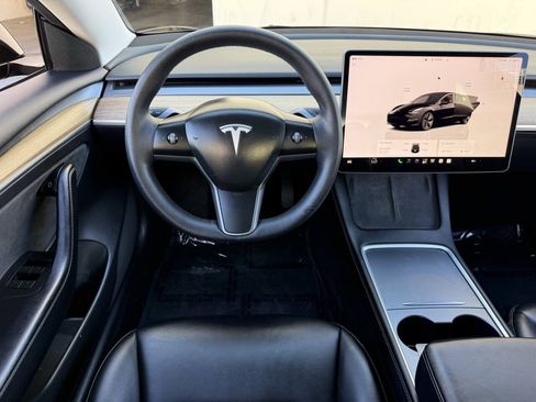 Used 2023 Tesla Model 3 Standard Range RWD image 26