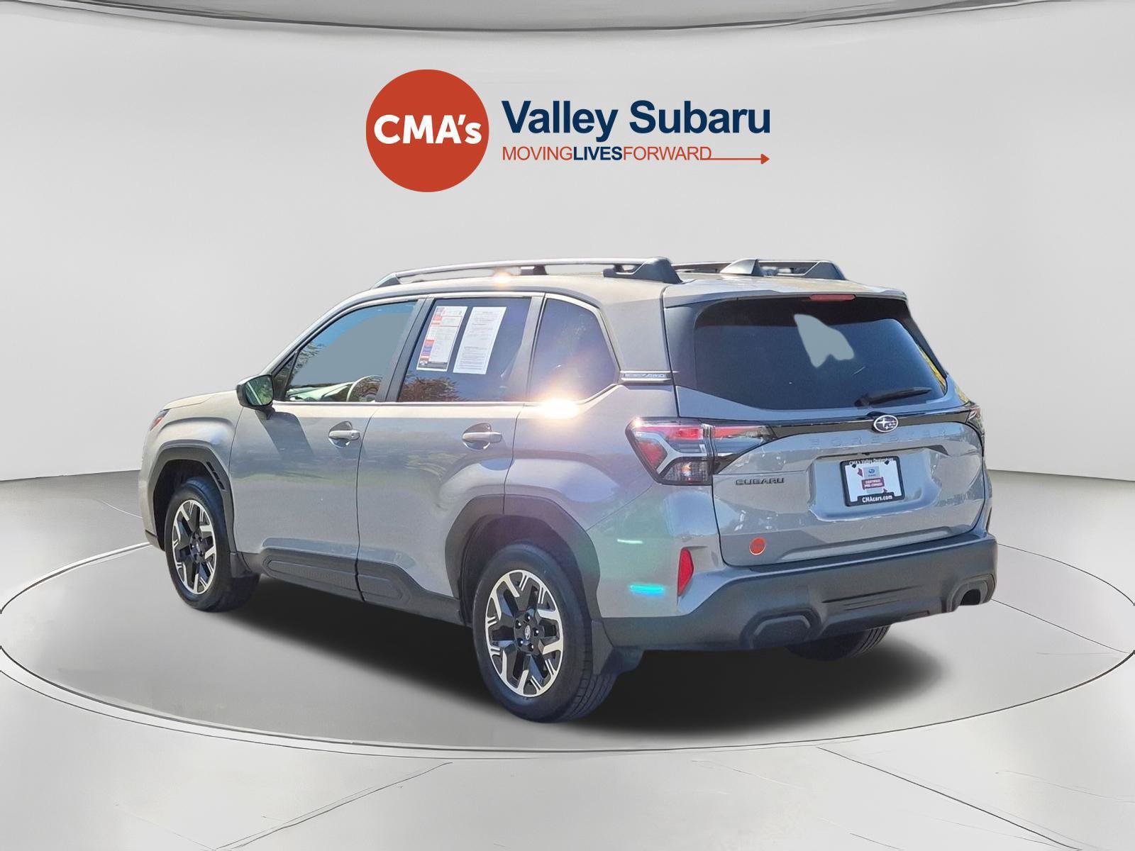 Used 2021 Subaru Forester Limited AWD/4WD image 3