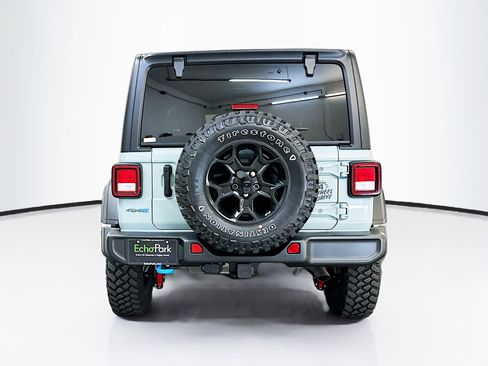 Used 2023 Jeep Wrangler Unlimited AWD/4WD image 7