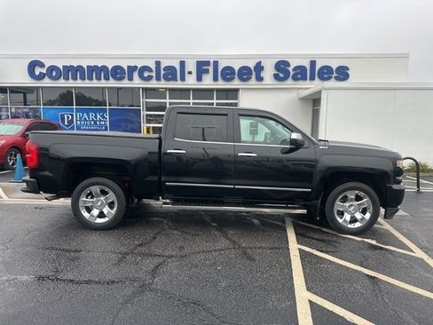 Used 2017 Chevrolet Silverado 1500 LTZ Z71 w/ LTZ Plus Package image 24