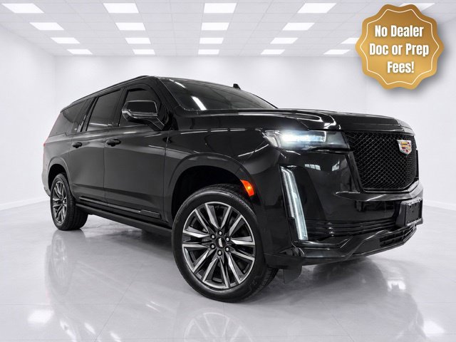 Used 2023 Cadillac Escalade ESV Sport Platinum AWD/4WD image 2