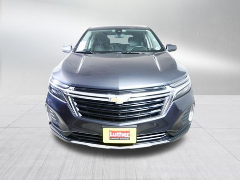 Used 2023 Chevrolet Equinox LT AWD/4WD image 2