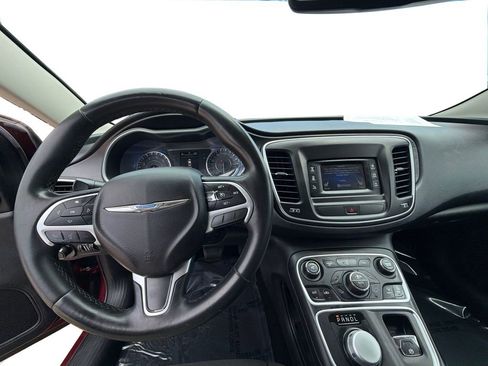 Used 2015 Chrysler 200 Limited w/ Convenience Group FWD image 20