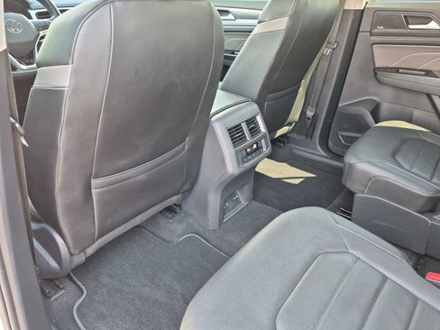 Used 2021 Volkswagen Atlas SEL Premium AWD/4WD image 18