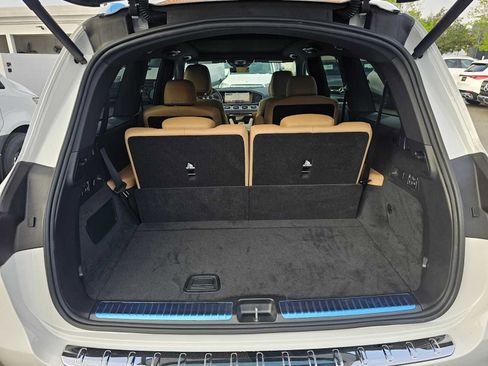 New 2026 Mercedes-Benz GLS 580 4MATIC image 15