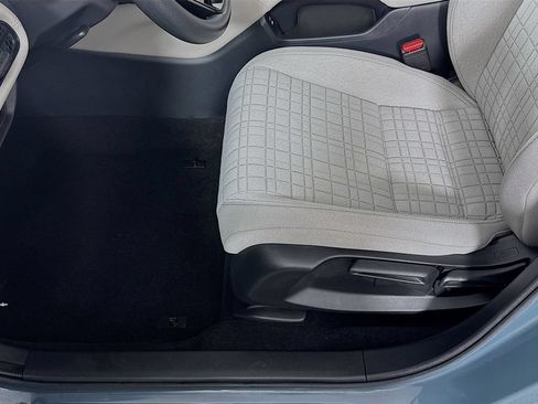 Certified 2024 Honda HR-V LX image 18