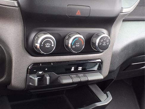 Used 2021 RAM 1500 Tradesman AWD/4WD image 15