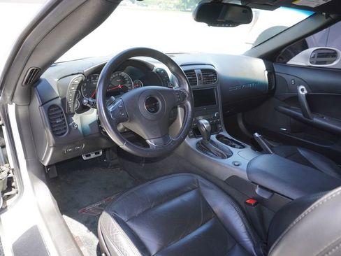 Used 2013 Chevrolet Corvette Grand Sport w/ 3LT Preferred Equipment Group RWD image 4