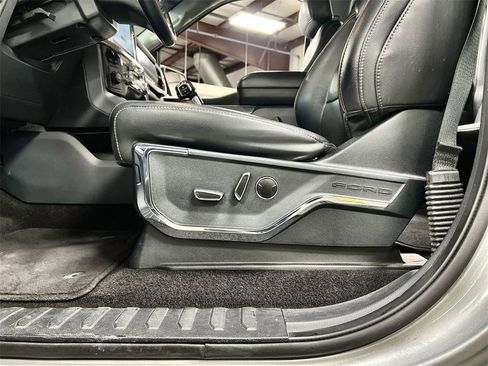 Used 2021 Ford F150 Lariat image 12