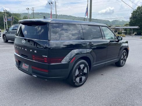 New 2026 Hyundai Santa Fe SE image 3