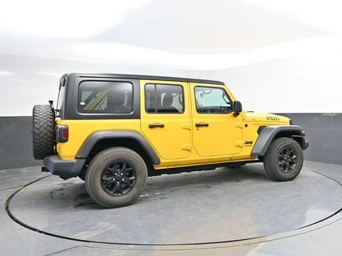 Used 2020 Jeep Wrangler Unlimited Sport AWD/4WD image 2