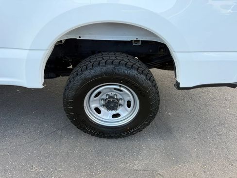 Used 2023 Ford F250 XL w/ XL Off-Road Package AWD/4WD image 13