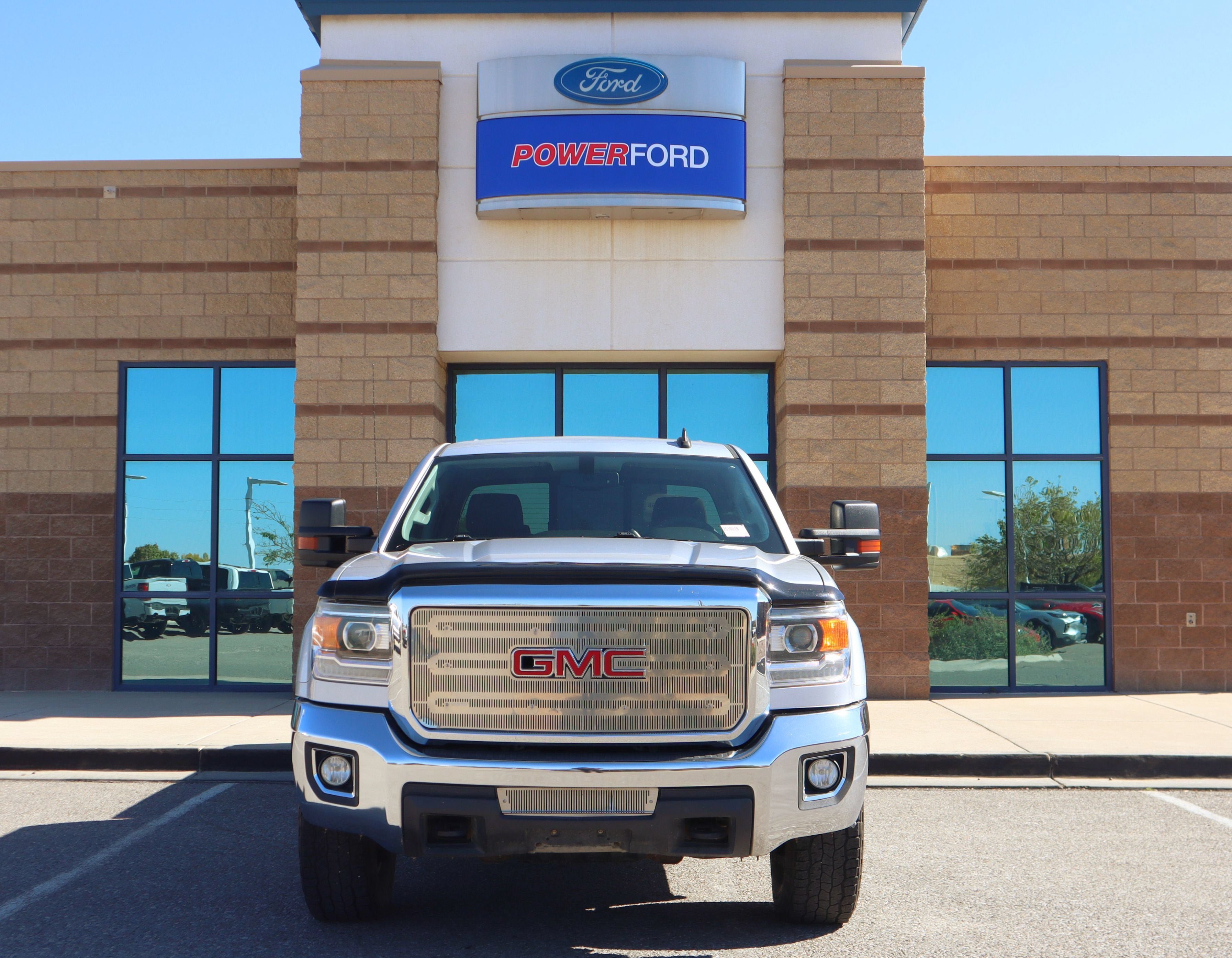 Used 2016 GMC Sierra 2500 SLE w/ SLE Fleet Preferred Package AWD/4WD image 3