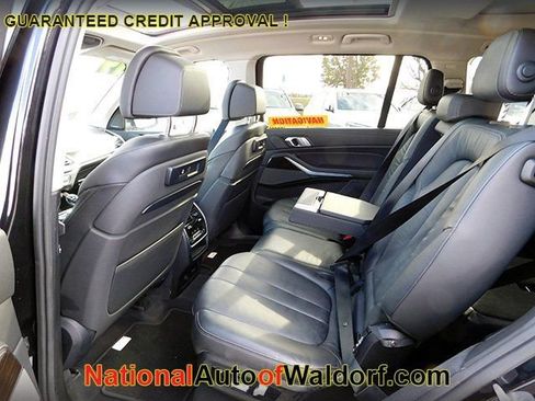 Used 2019 BMW X7 xDrive50i w/ Luxury Seating Package image 17