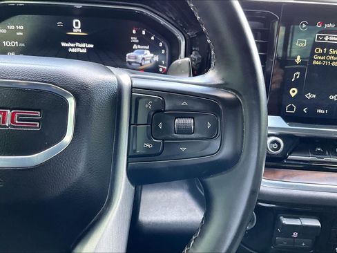 Used 2024 GMC Sierra 1500 SLT AWD/4WD image 25
