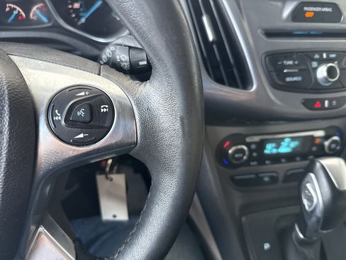 Used 2015 Ford Transit Connect Titanium image 32