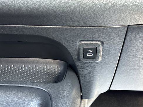 Used 2024 Toyota Corolla LE FWD image 25