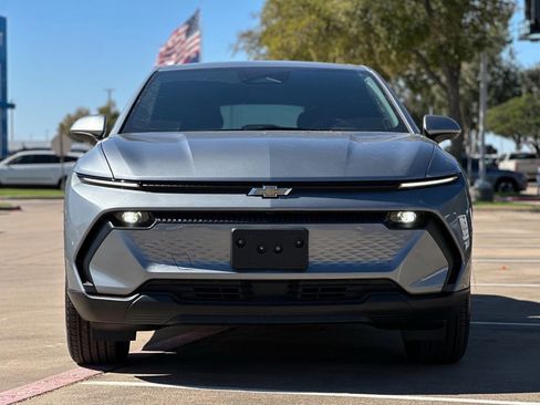 Used 2026 Chevrolet Equinox EV LT image 13