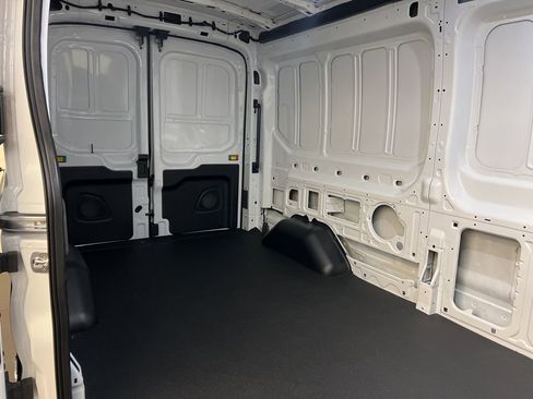 New 2026 Ford Transit 350 148 Medium Roof image 25